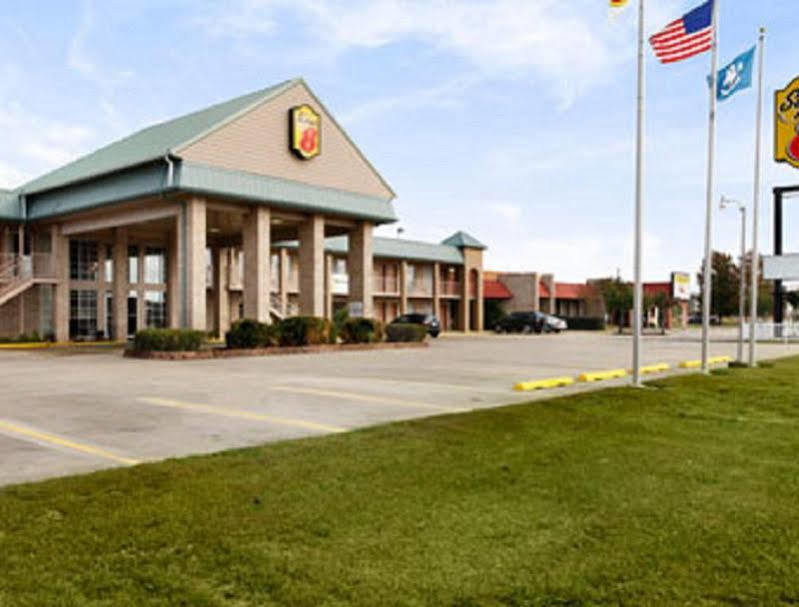 Super 8 By Wyndham New Iberia Motel Kültér fotó